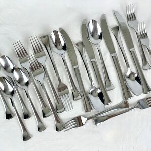 Hampton Scandia Stainless Steel Flatware Four 5 pc Settings Excellent Condition